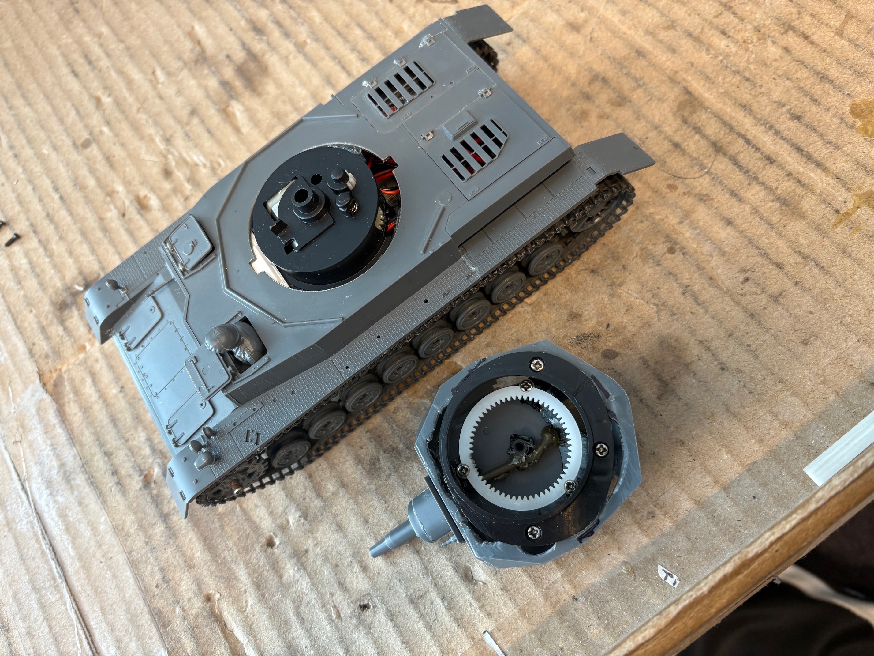 Added this turret traverse recently. I is proprotional speed and looks scale as well.