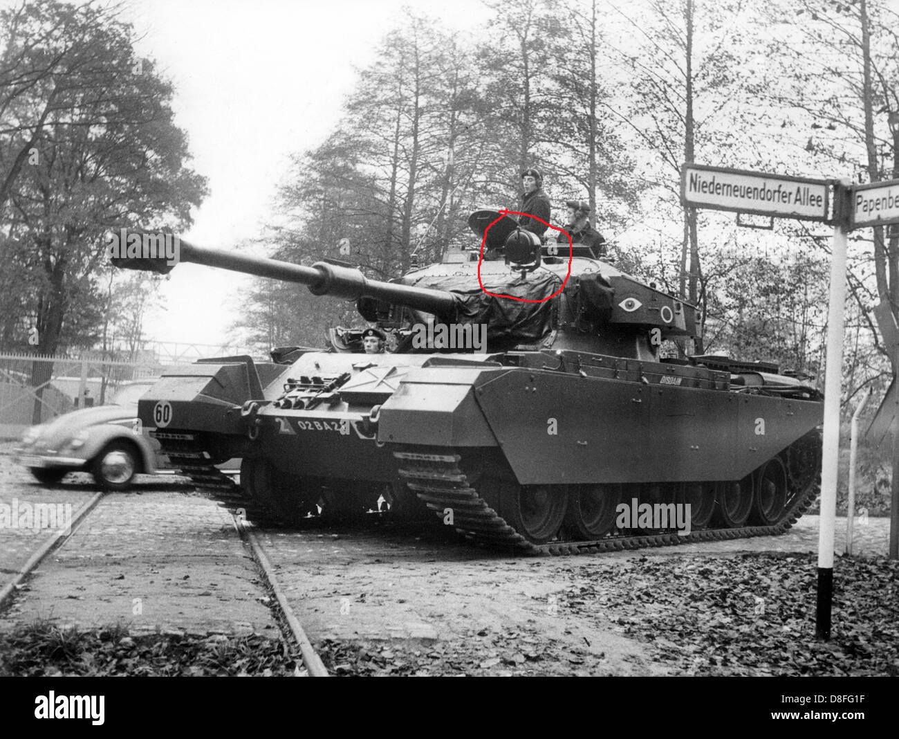 a-british-centurion-tank-during-a-fight-exercise-in-berlin-spandau-D8FG1F.jpg