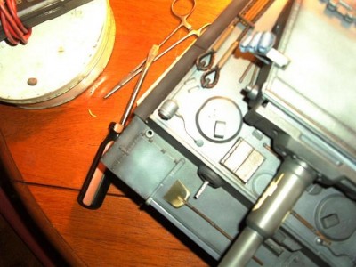 details,fuel cans,light conduit,grenade bracket 003.JPG