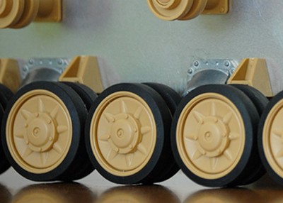 9 Road-Wheels.jpg