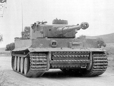 Front view early TIGER1.jpg