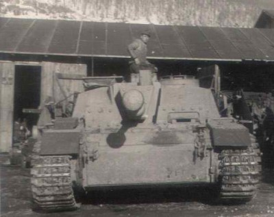 stug%20mit%20ostkette.jpg