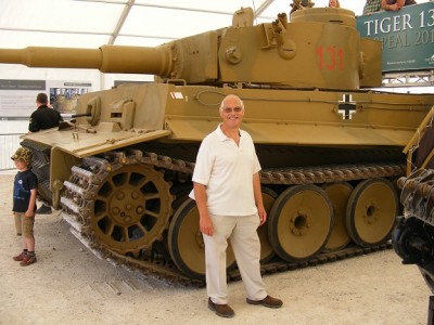 Peter with the Tiger1