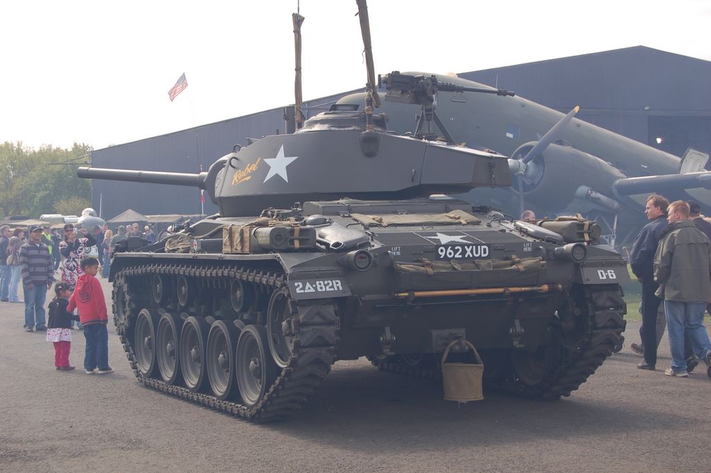 tankshow.jpg