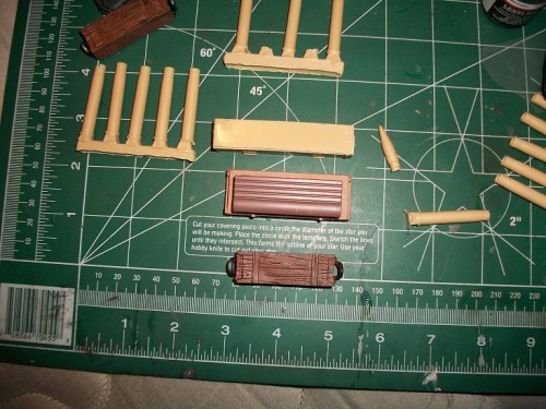 88 mm Ammo crates and shells 010.JPG