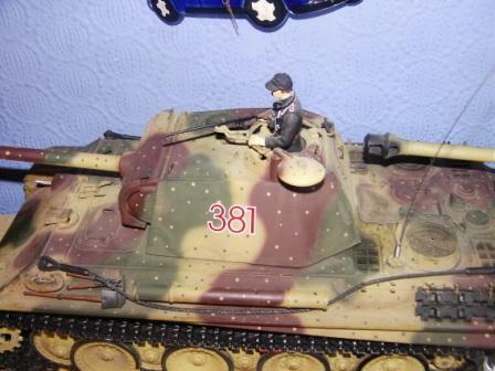 tanks 2 019.jpg