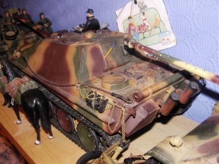 tanks 2 012.jpg