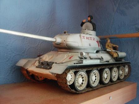 tanks 2 022.jpg