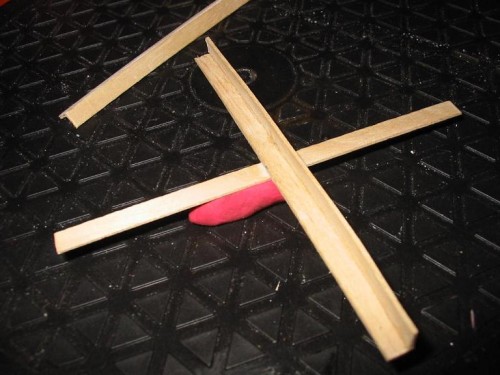 2.JPG (68.91 KiB) Viewed 3556 times Paint under coat