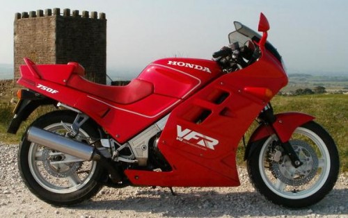 Honda vfr 750.jpg