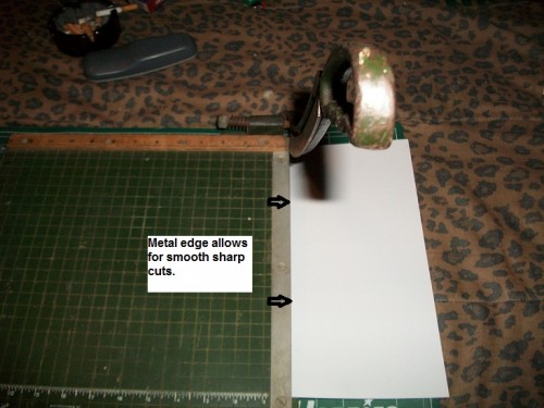 Plastic sheet cutting board 014.JPG