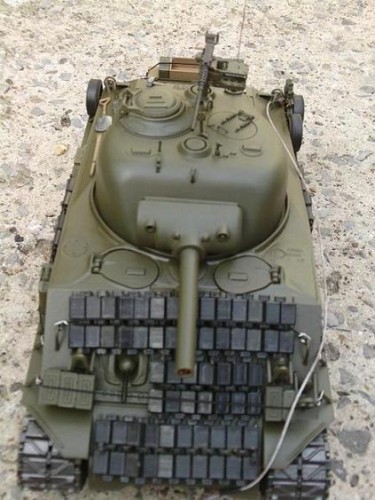 Turret and hull hatches open and close.