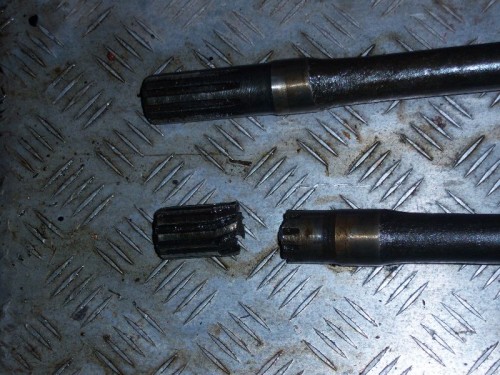 half shaft buggered.jpg