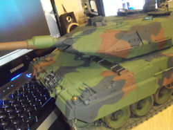 barrel cleaning rods in gun metal, and spare track in darkened gun metal, tamiyas plastis is ok, but isnt really the right colour.