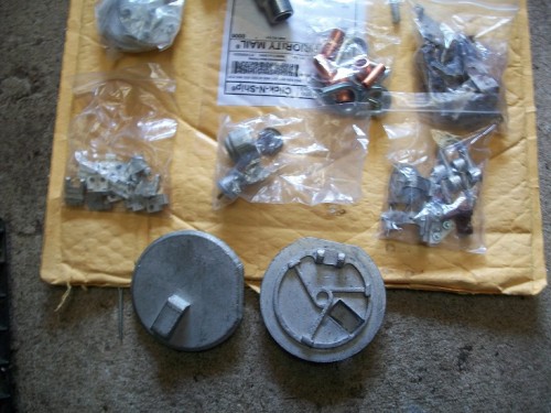 shop and tank parts 012.JPG