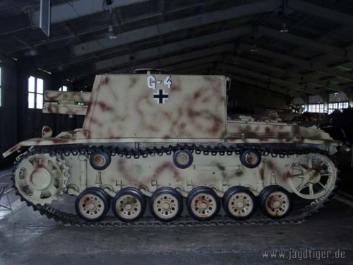 SIG33B-03.jpg