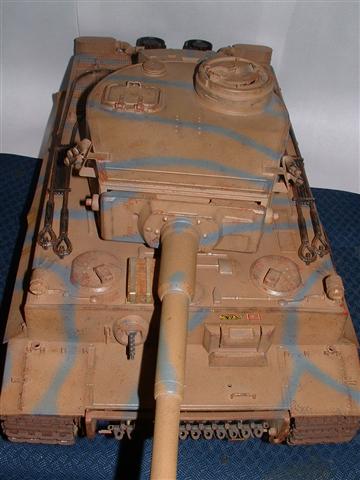 Tiger 1 weathering stage 4 (3) (Small).JPG