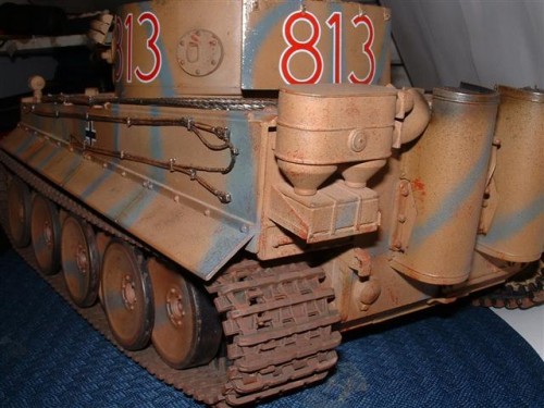 Tiger 1 weathering stage 4 (10) (Small).JPG