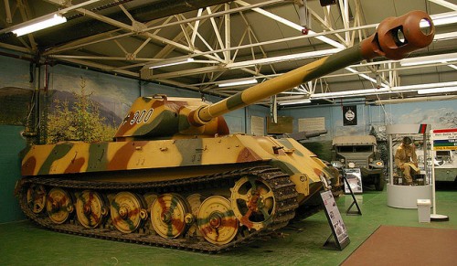 Bovington King Tiger (Porsche Design Turret)