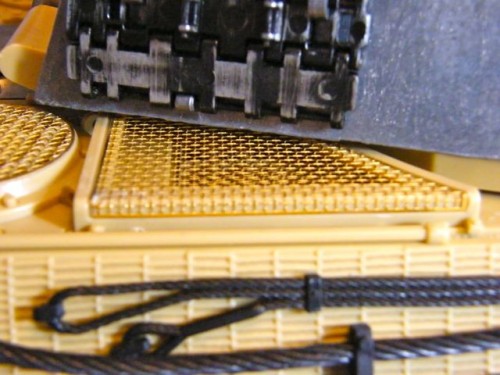 Tiger II Ausf B Build - 38.jpg