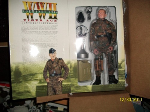 Bobby Woll Panzer Ace 001.JPG