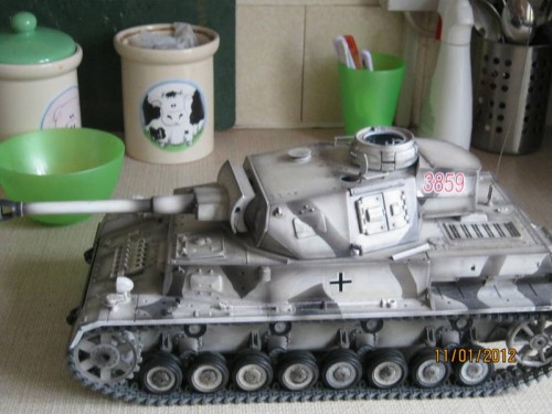 tanks 006.JPG