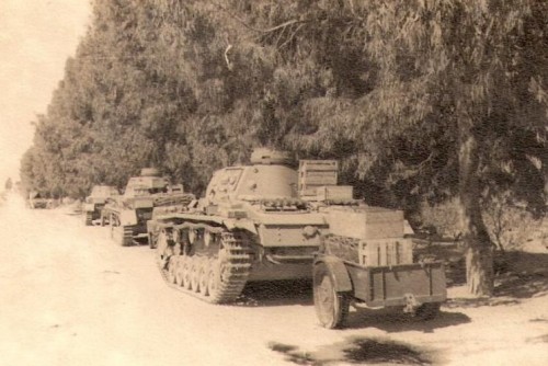 PzKpfw-III-with-trailer.jpg