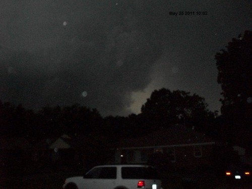 funnle cloud Tornado forming May 2011 010.JPG