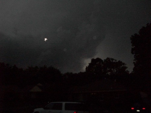 funnle cloud Tornado forming May 2011 013.JPG