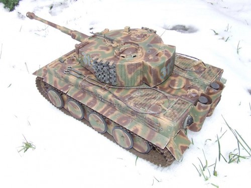 Tiger 1 Pz. Abt. 101 002r3.jpg