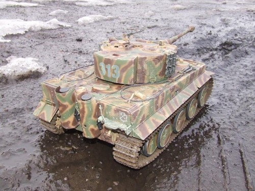 Tiger 1 Pz. Abt. 101 015r3.jpg