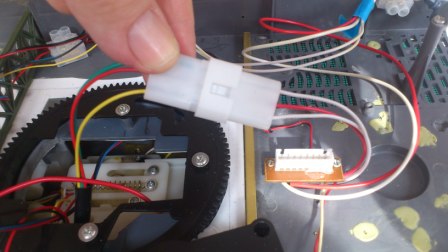 New three pin plug replacing connection between turret and hull.jpg
