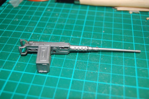 Gun 1.jpg