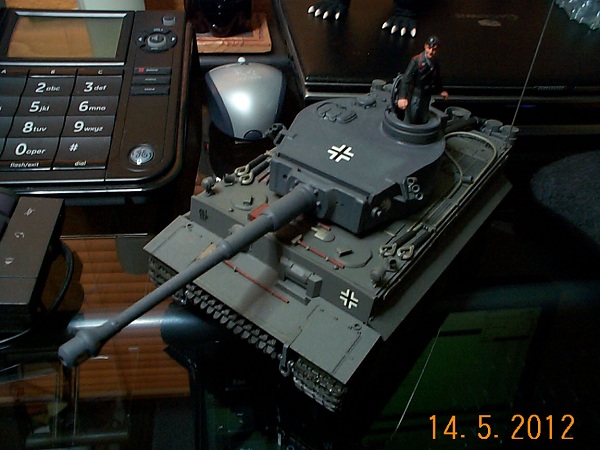 Tamiya 1 35 RC Tiger 1 Early.jpg