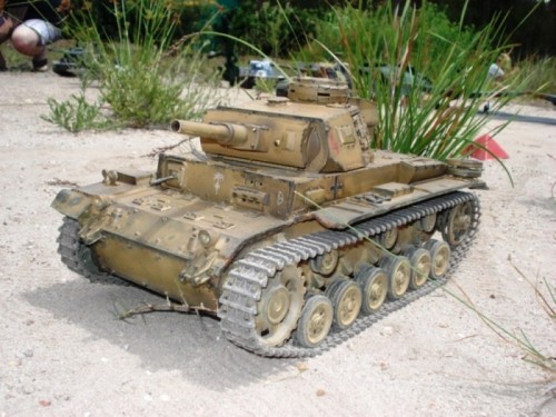My Very first RC Tank and the second time I ever usedan airbrush, I beat it up a bit too