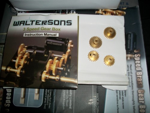 Pinion gears with grub screws