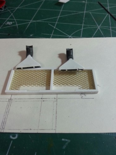 exhaust and screen.jpg