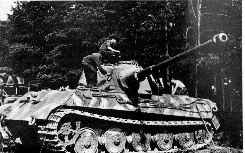 King Tiger being painted.JPG