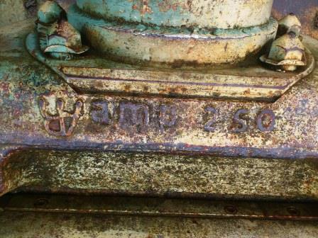 Foundry mark on top of the mantlet - something which would have been covered by zimmerit.jpg