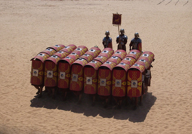 640px-Testudo_formation.jpg