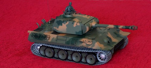 Snow Leopard (1412 x 638).jpg
