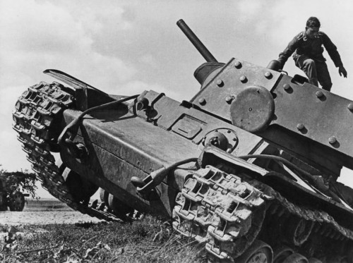 KV-1.jpg