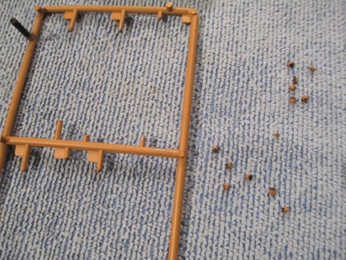 Sprue for cutting bolt heads out of