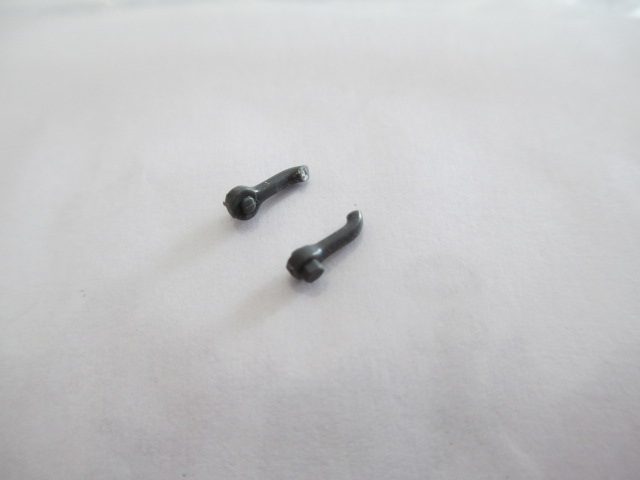 Broken shackle made useful