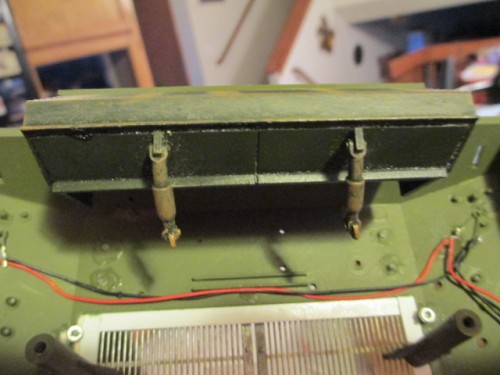 Rear view with deflector shock absorbers shown