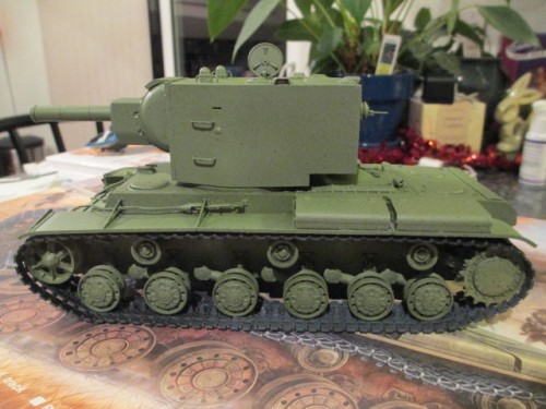 Pre-weathering with shadowing on the primer undercoat