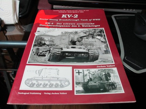 Tankograd KV-2