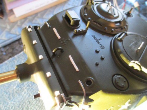 Welded mount points on the turret roof