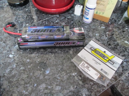New battery to sustain the KV-2's xenon flash and a Deans 3 pin connector to make it work