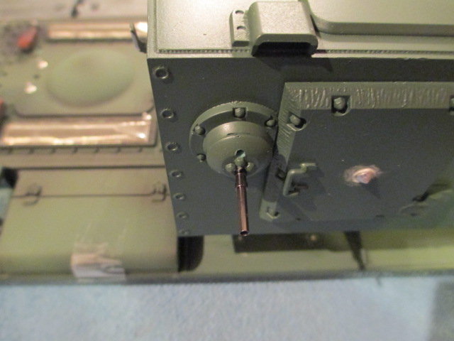 Another view of the turret mounted mg with metal barrel